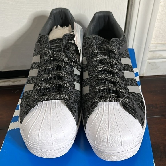 adidas gazelle silver green womens Adidas Superstar X Vitoria Mendoca (FTWWHT/CBLAC)  humidity